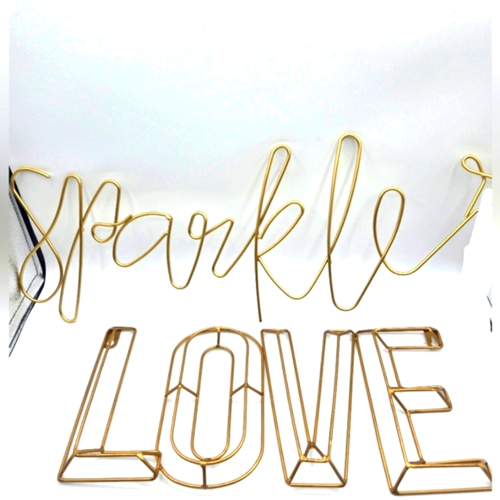Metal Wall Hangings Love & Sparkle Antiqued Gold